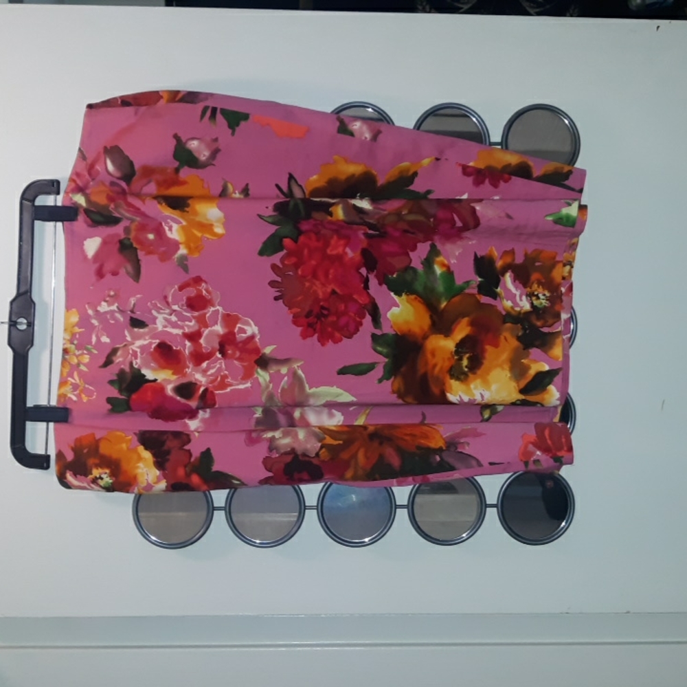 🌺TALBOTS FLORAL Print Skirt